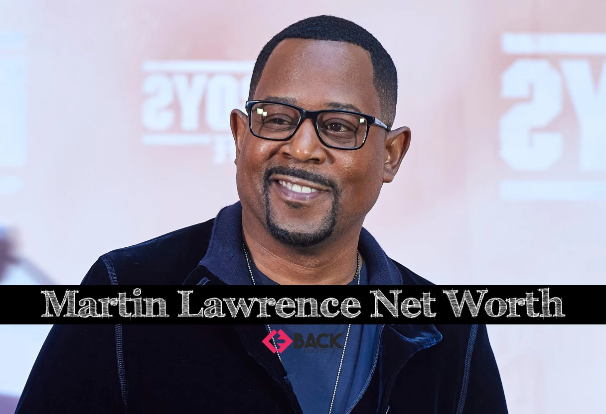 Martin Lawrence Net Worth 2025: How the Comedy Legend Built His $110M Fortune - Success Stories - BackInsights Martin Lawrence smiling at a red-carpet event, symbolizing his career success and wealth, highlighting Martin Lawrence Net Worth in 2025.